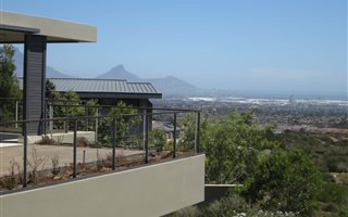 4 Bedroom House in Baronetcy Estate
