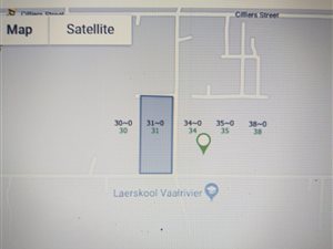 2140 m² Land available in Nanescol