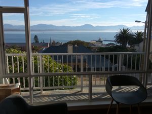 2 Bed Apartment in Mossel Bay