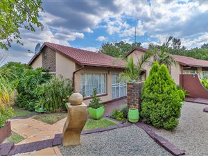 3 Bed House in Brackendowns