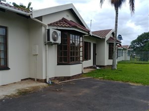 3 Bed Townhouse in Pinetown Central