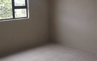 2 Bedroom House in Kwandengezi