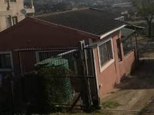 2 Bed House in Valdin Heights