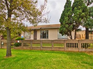 3 Bed House in Klopperpark