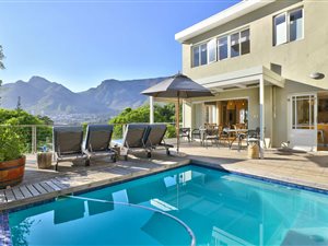 5 Bed House in Tamboerskloof