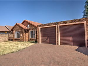 3 Bed House in Pomona