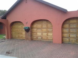3 Bed House in Vanderbijlpark CE5