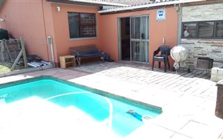 4 Bedroom House in Peerless Park