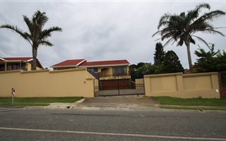 4 Bedroom House in Sunnyridge