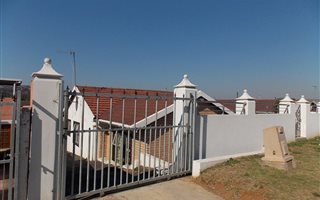 3 Bedroom House in Austerville