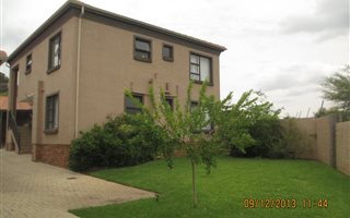 2 Bedroom Flat in Brits