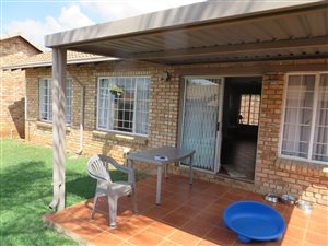 3 Bed Townhouse in Equestria