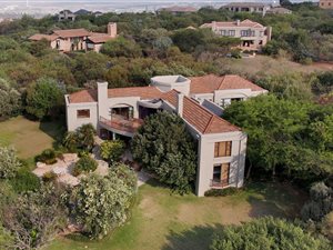 3561 m² Farm in Kyalami AH