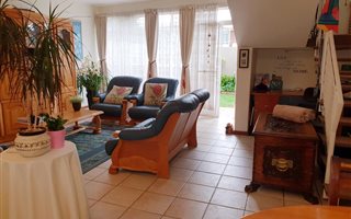 2 Bedroom Apartment in Farrarmere