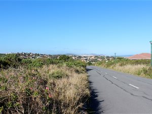 750 m² Land available in Forest Downs