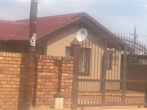 3 Bed House in Soshanguve
