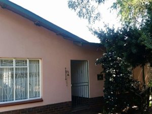 3 Bed House in Claremont