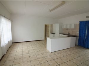 1 Bed Apartment in Dormehlsdrift