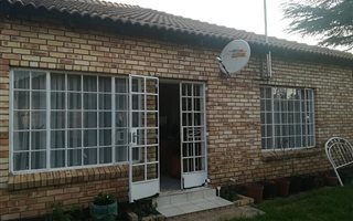 Randfontein: Property and houses to rent | Private Property