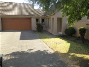 2 Bed Townhouse in The Reeds