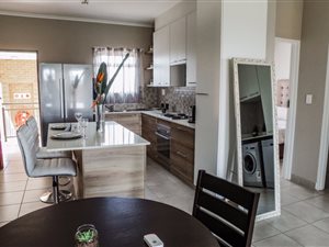 2 Bed Apartment in Montana Park