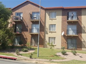 2 Bed Apartment in Kosmosdal