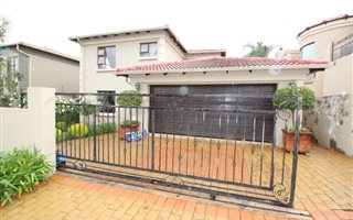 3 Bedroom House in Ruimsig
