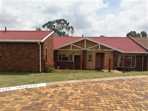 3 Bedroom House in Krugersdorp Central