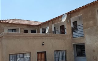 2 Bedroom House in Ivory Park