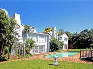 5 Bed House in Winston Park