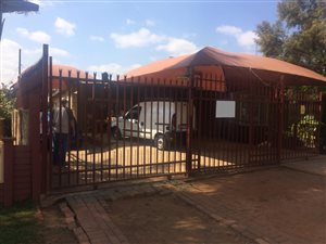 1 Bed Apartment in Booysens
