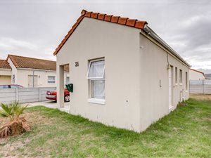 3 Bed House in Broadlands