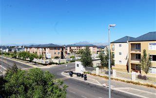 2 Bedroom Apartment in Buh Rein Estate