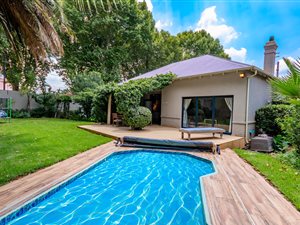 3 Bed House in South Kensington