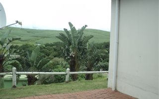 3 Bedroom Simplex in Illovo Beach