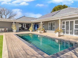 4 Bed House in Parkmore