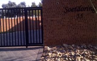 2 Bedroom Townhouse in Meyerspark