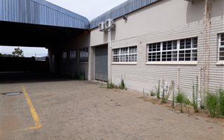600 m² Industrial space in Ooseinde