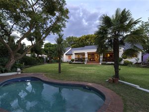 4 Bed House in River Club