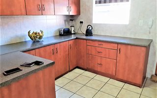 3 Bedroom Townhouse in Eike Park