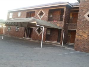 2 Bed House in Crystal Park