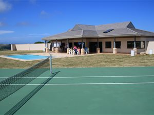 1300 m² Land available in Kwelera