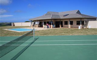 1300 m² Land available in Kwelera