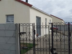 3 Bed House in Broadlands