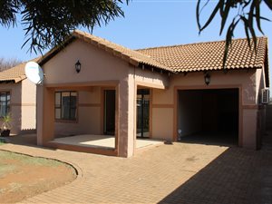 3 Bed House in Kookrus