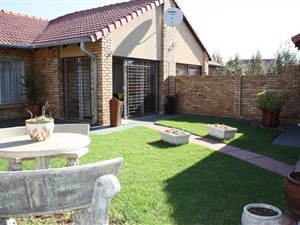3 Bed Townhouse in Theresa Park