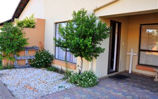 3 Bedroom House in Diaz Beach