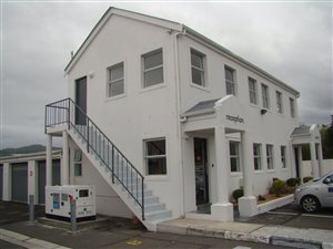 68 m² Commercial space in Somerset West Business Park