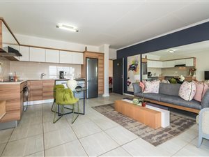 2 Bed Apartment in Waterfall Estate