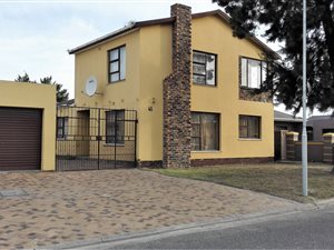 4 Bedroom House in Mandalay